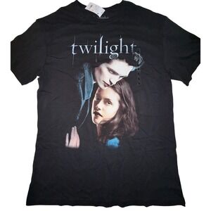 Twilight Saga Edward & Bella Graphic T-Shirt Black Large NWT 2023 Lions Gate